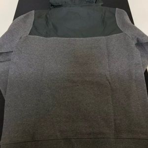 Men’s Nike UCONN pullover hoodie size medium new